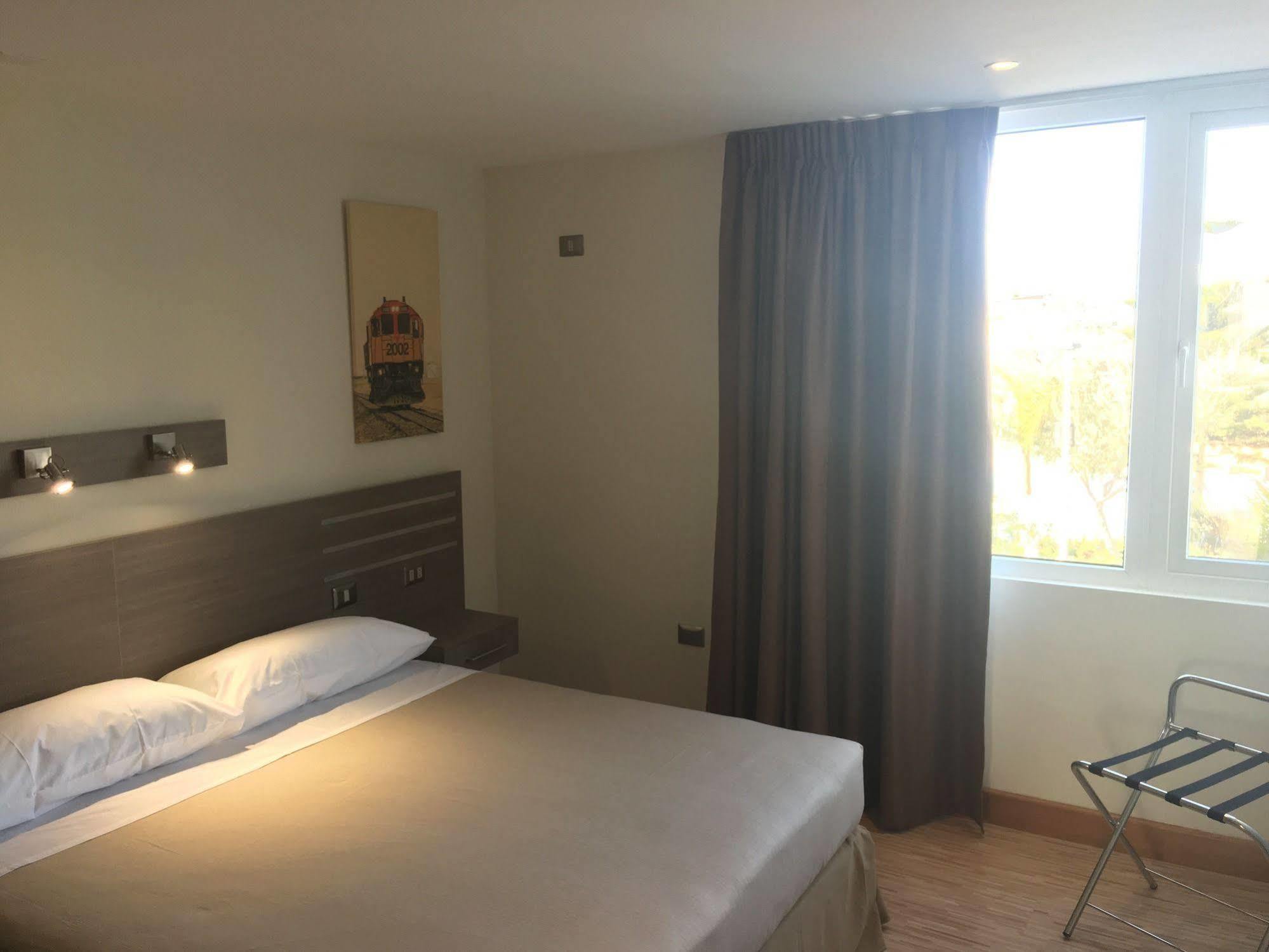 Alto Del Sol Plaza Mejillones Hotell Exteriör bild